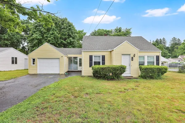 $309,999 | 38 Tinkham Road, Springfield, MA 01129
