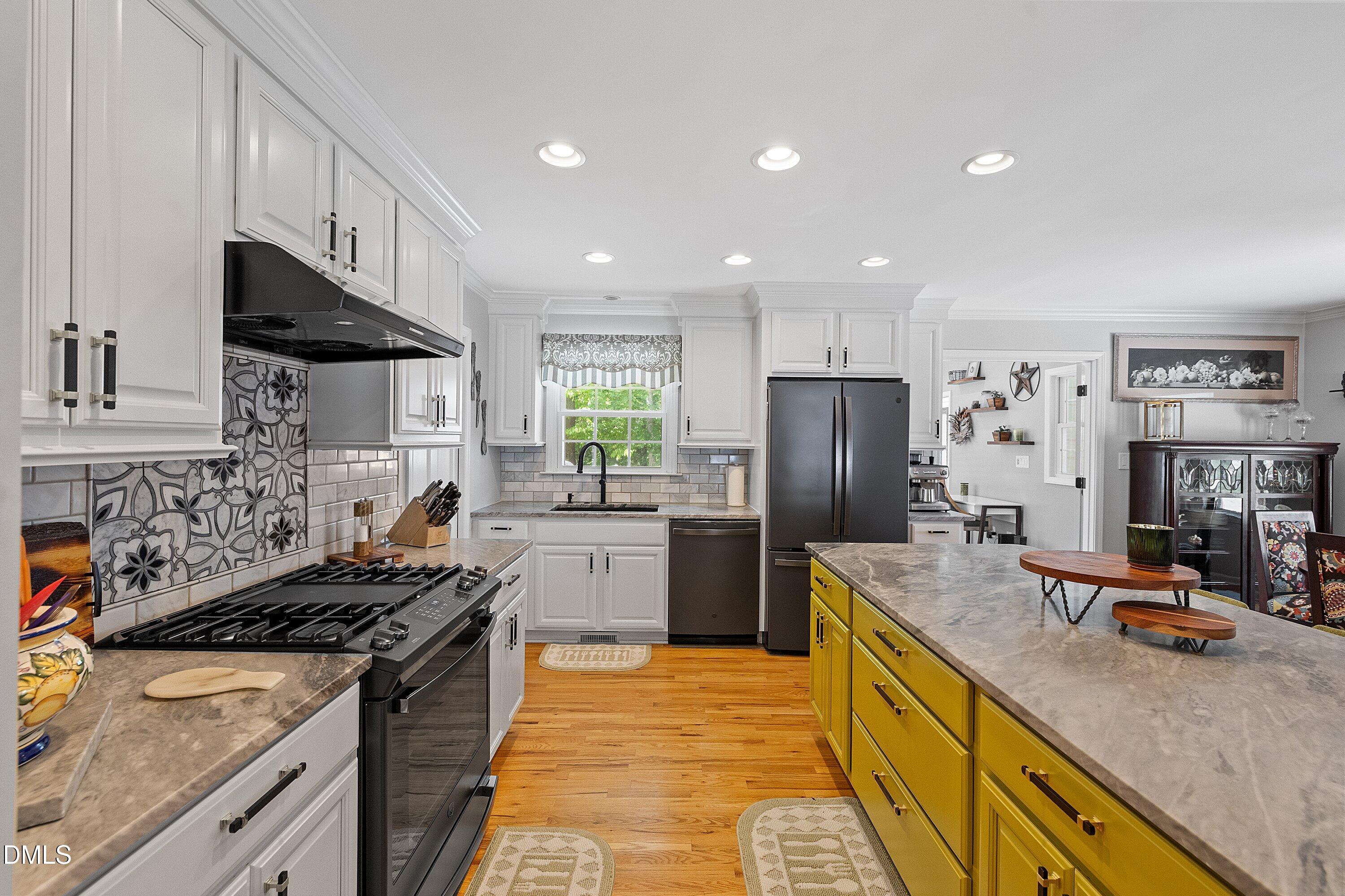 6540 Wynbrook Way Raleigh, NC 27612 - Photo 12 of 47 Kitchen