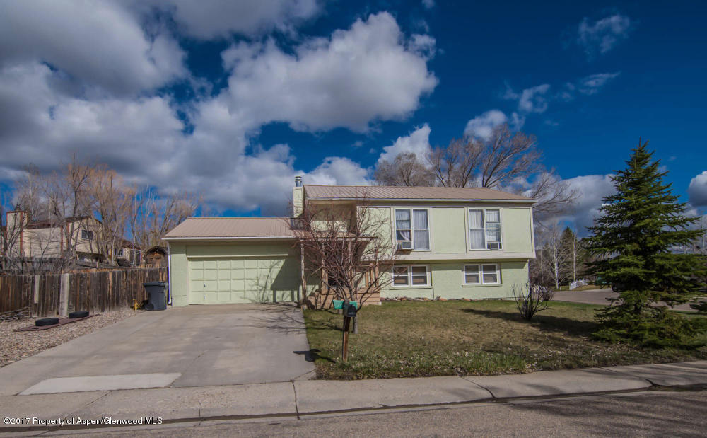 757 Exmoor Road Craig, CO 81625 - Photo 1 of 18 DSC_5010