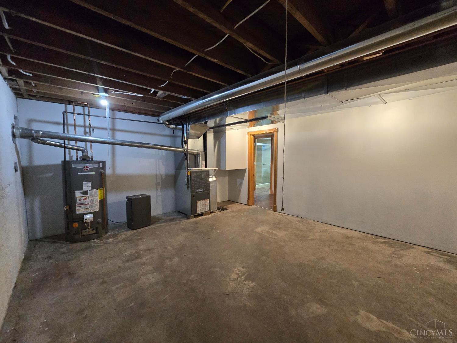 2019 Adams Road Cincinnati, OH 45231 - Photo 41 of 70 Gallery Image 41