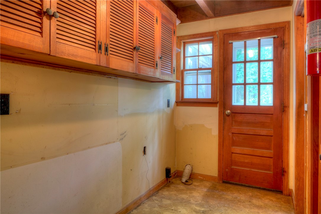 414 Shore Road Westerly, RI 02891 - Photo 13 of 20