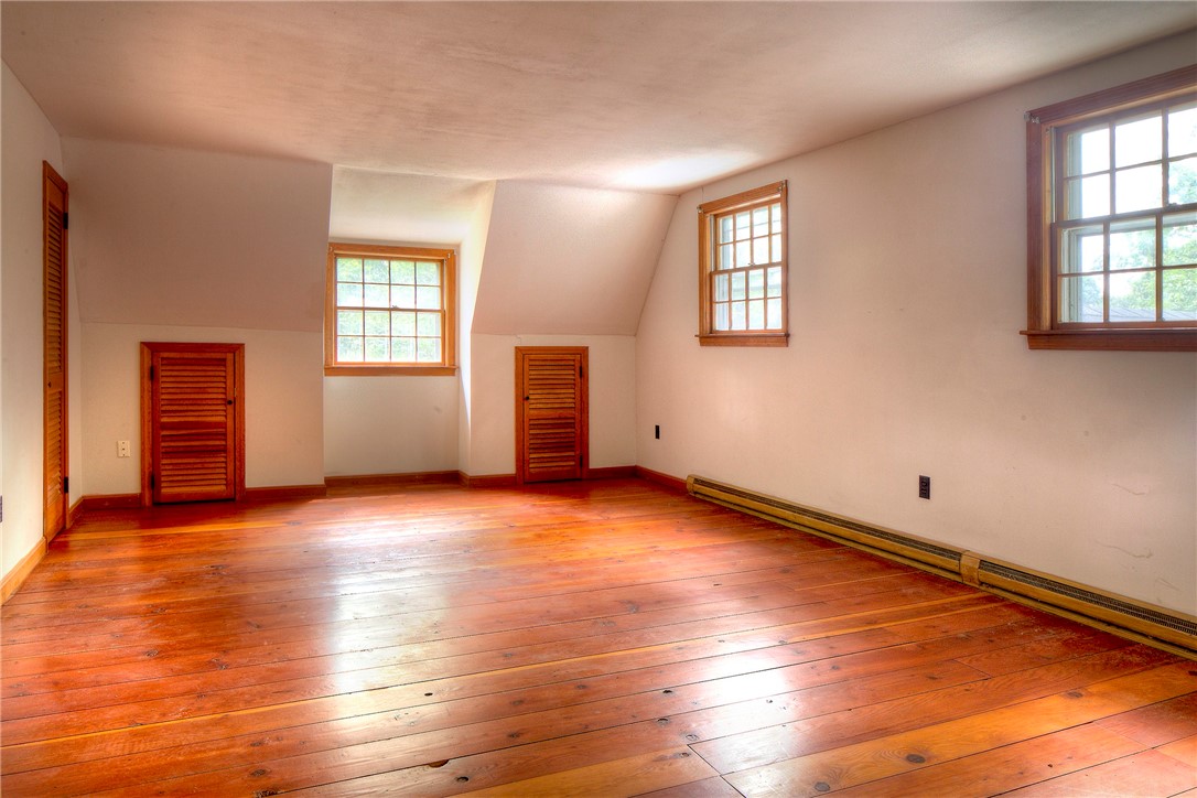 414 Shore Road Westerly, RI 02891 - Photo 14 of 20