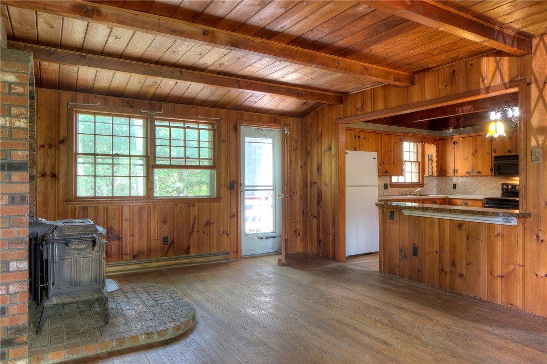 414 Shore Road Westerly, RI 02891 - Photo 10 of 20