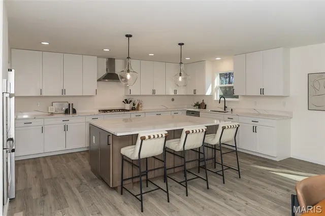 $750,000 | 310 Osprey Court, Lake St. Louis, MO 63367