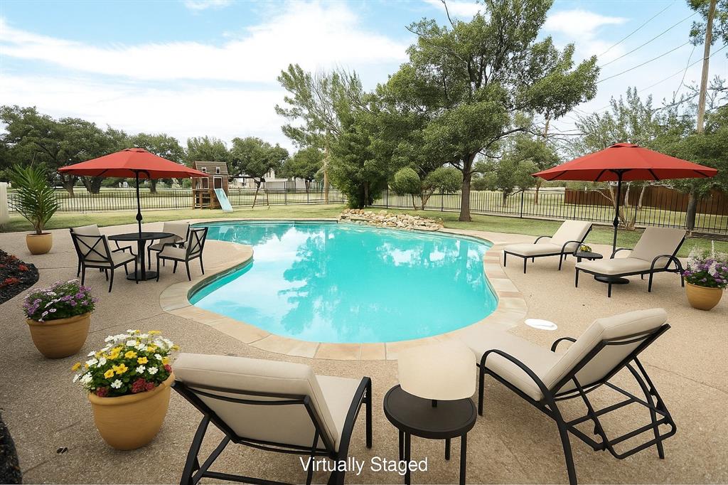 THE perfect backyard for your summer entertaining, family and friends! Outdoor kitchen included