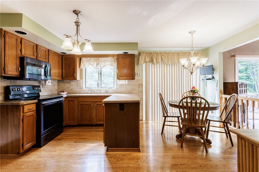 281 Burley Road Rochester, NY 14612 - Photo 14 of 39