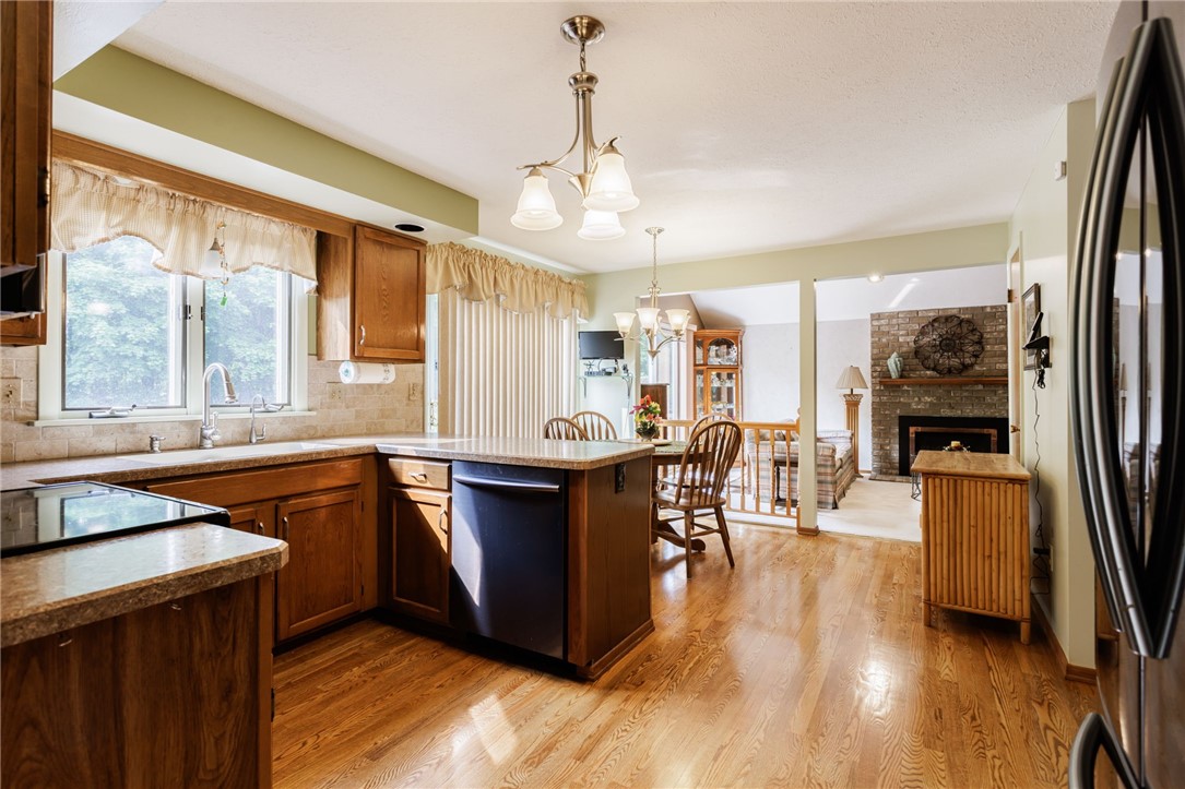 281 Burley Road Rochester, NY 14612 - Photo 10 of 39