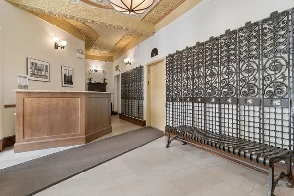 $1,500 | 431 South Dearborn Street, Unit 1004, Chicago, IL 60605