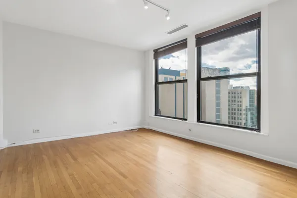 $1,500 | 431 South Dearborn Street, Unit 1004, Chicago, IL 60605
