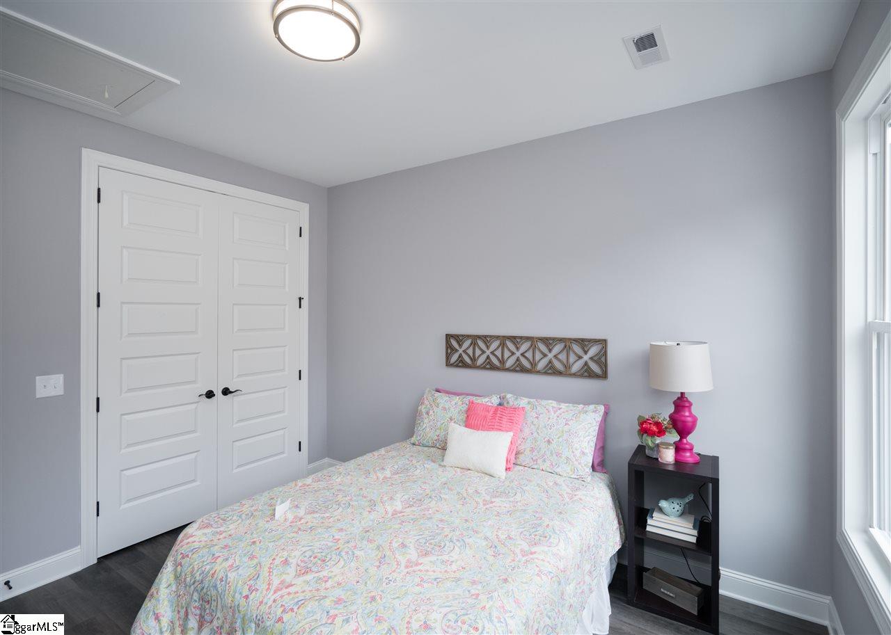 338 Ackley Road Greenville, SC 29607 - Photo 20 of 27