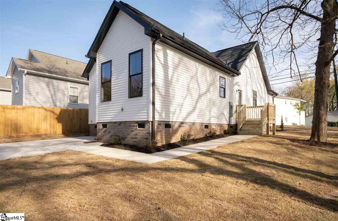 338 Ackley Road Greenville, SC 29607 - Photo 26 of 27