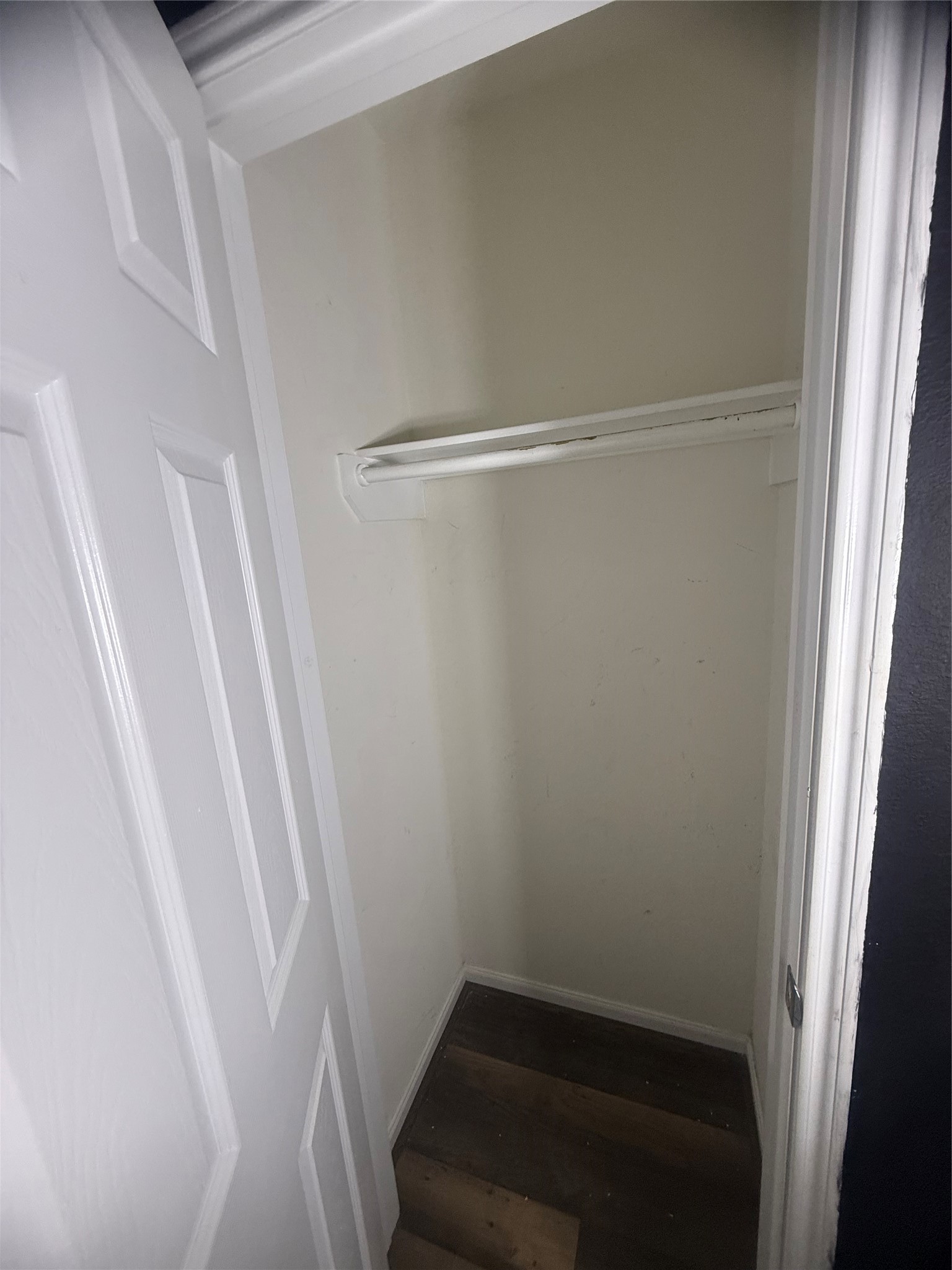 1119 Grassy View Drive Houston, TX 77073 - Photo 6 of 28 a view of utility room