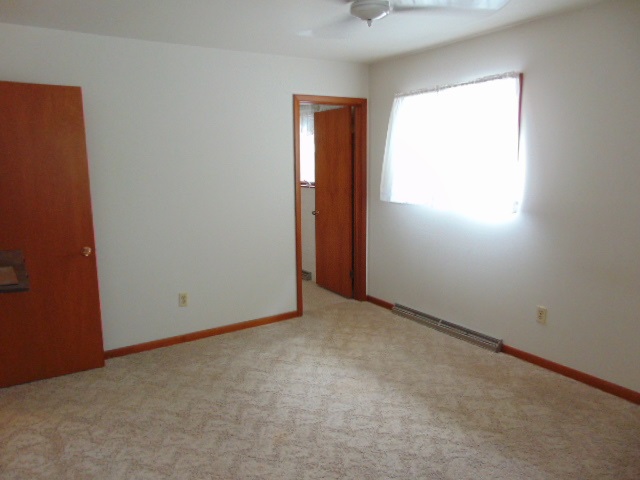 1315 North State Road Ithaca, MI 48847 - Photo 28 of 62 1871877-28.JPG