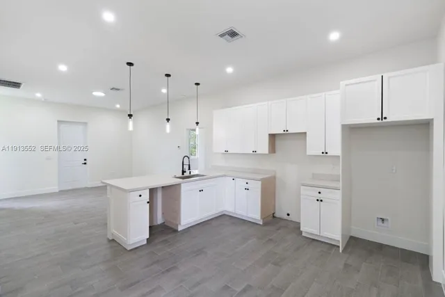 $2,795 | 710 Peacock Avenue, Lehigh Acres, FL 33974