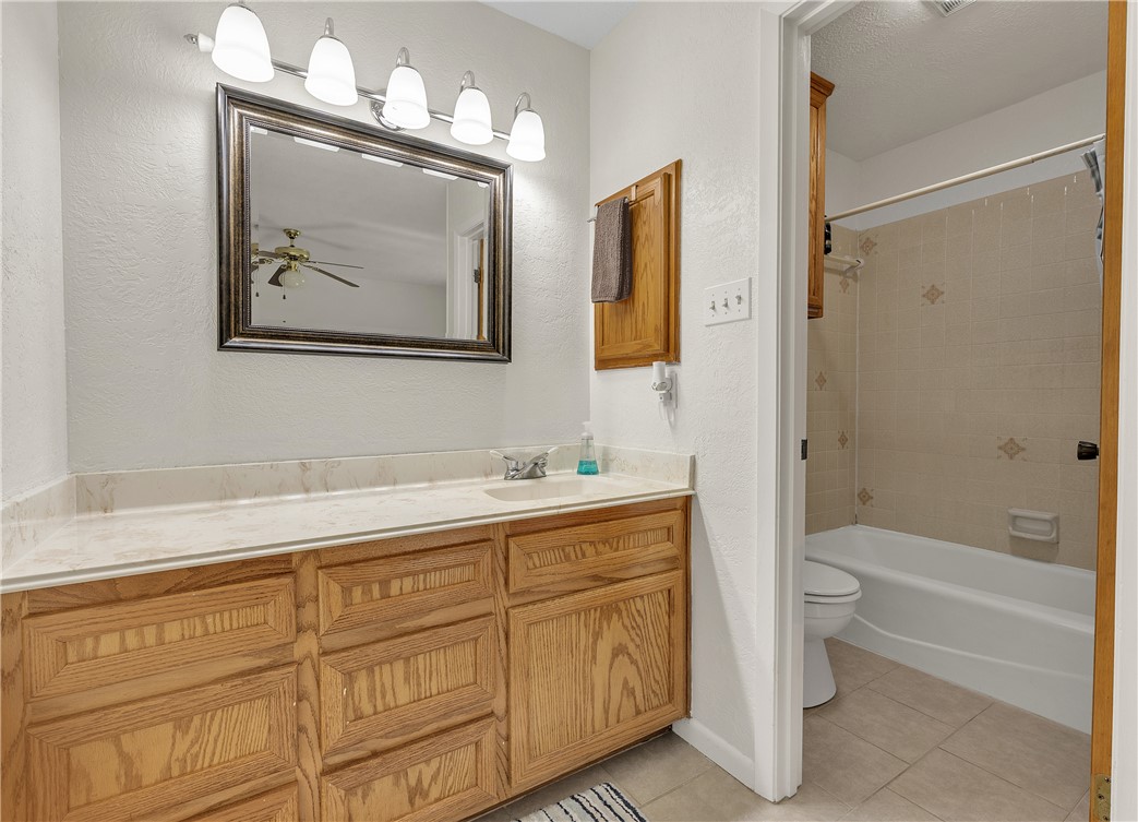 4202 Autumn Circle Bryan, TX 77802 - Photo 14 of 22