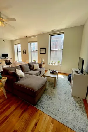 $3,025 | 1459 North Milwaukee Avenue, Unit 2C, Chicago, IL 60622