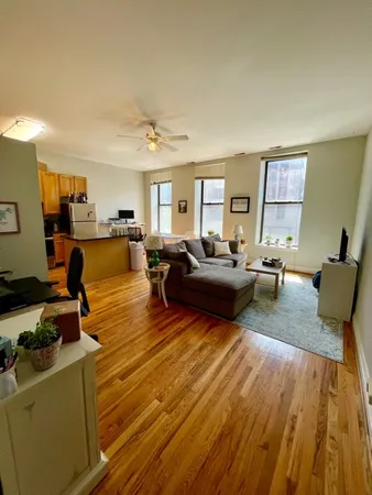 $3,025 | 1459 North Milwaukee Avenue, Unit 2C, Chicago, IL 60622