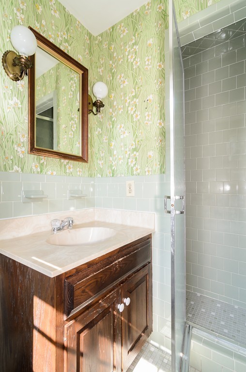 2 Lowell Road Wellesley, MA 02481 - Photo 12 of 20 Gallery Image 12
