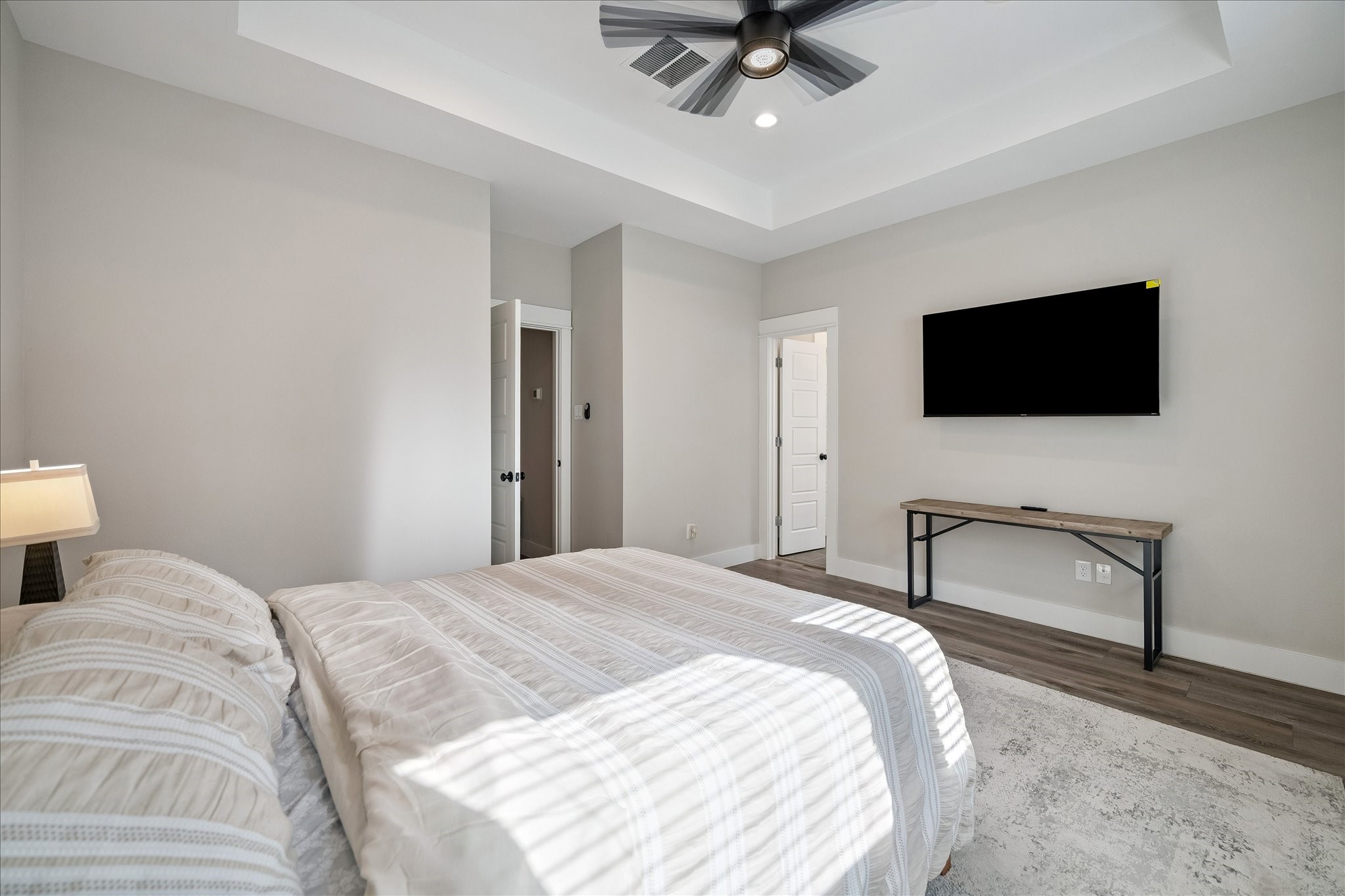1193 West Tidwell Road Houston, TX 77091 - Photo 8 of 22 Primary bedroom