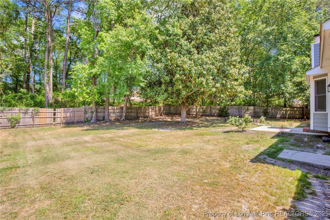 6747 Vaughn Road Fayetteville, NC 28304 - Photo 3 of 33