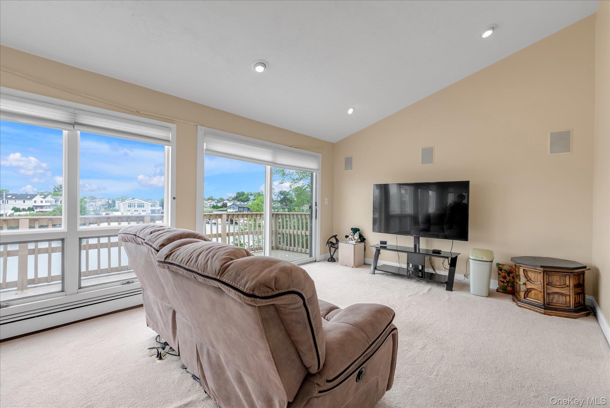 2643 Belmill Road Bellmore, NY 11710 - Photo 20 of 39