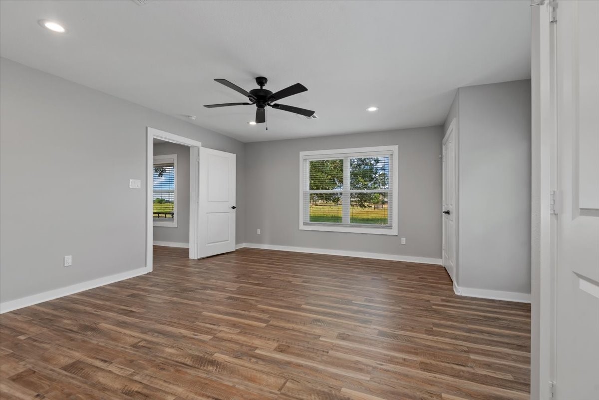 28792 Waller Gladish Road Waller, TX 77484 - Photo 14 of 42