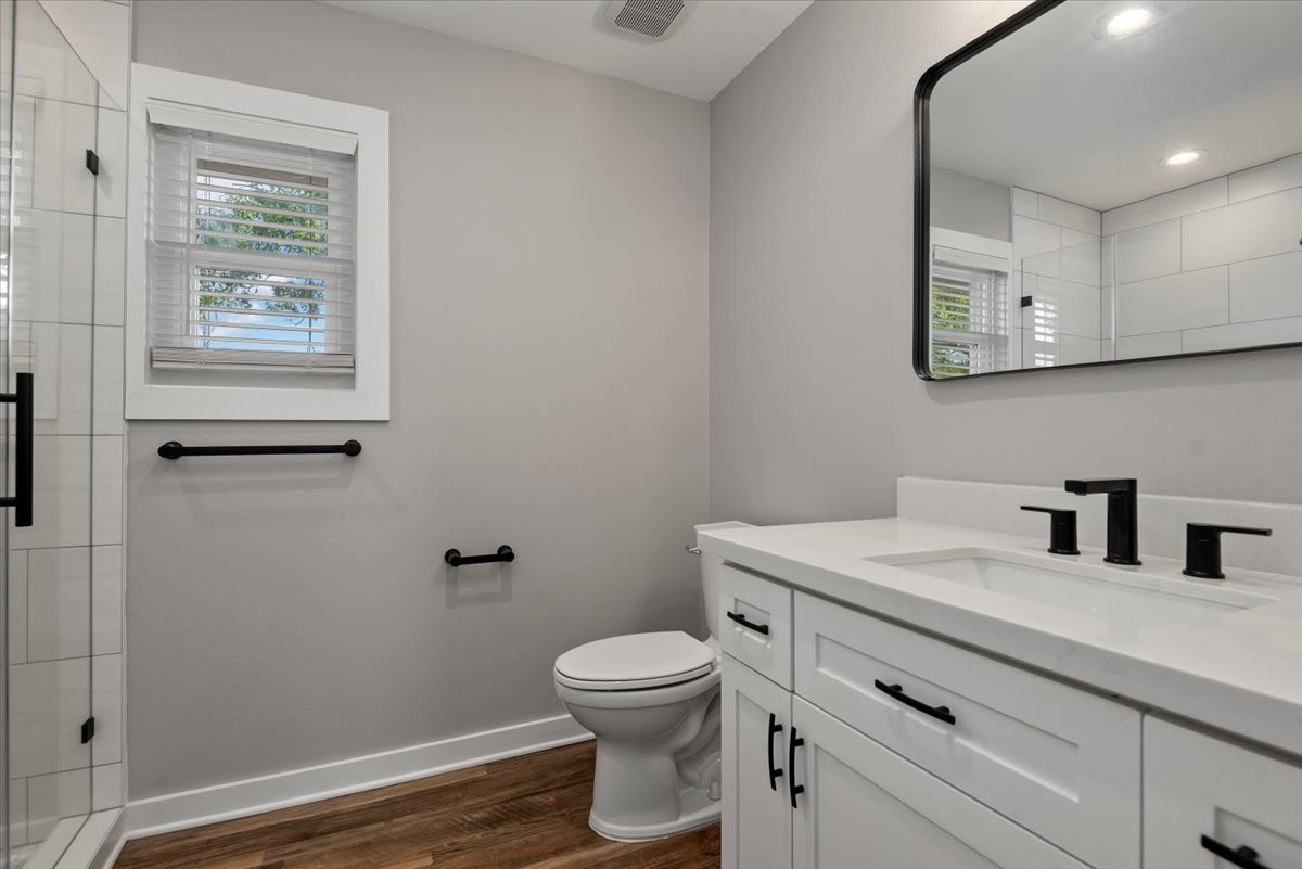 28792 Waller Gladish Road Waller, TX 77484 - Photo 15 of 42