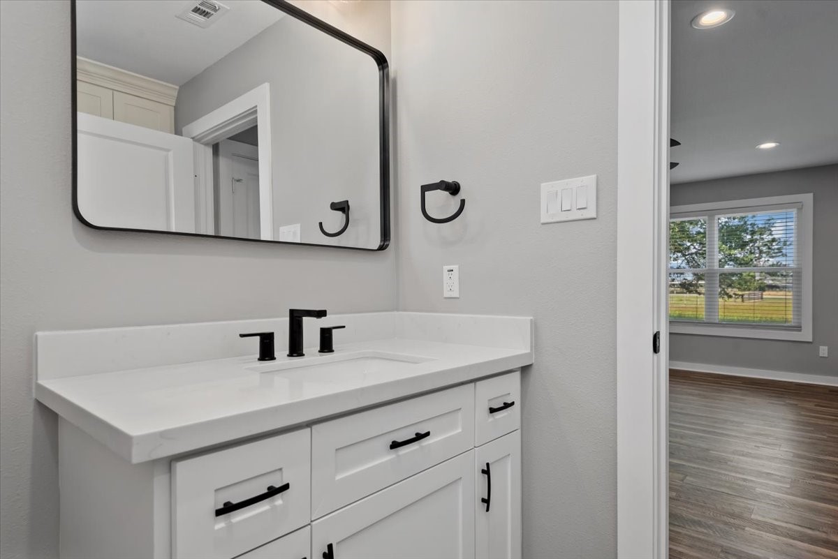 28792 Waller Gladish Road Waller, TX 77484 - Photo 17 of 42