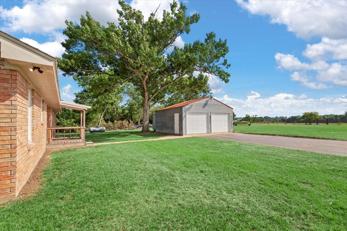 28792 Waller Gladish Road Waller, TX 77484 - Photo 39 of 42