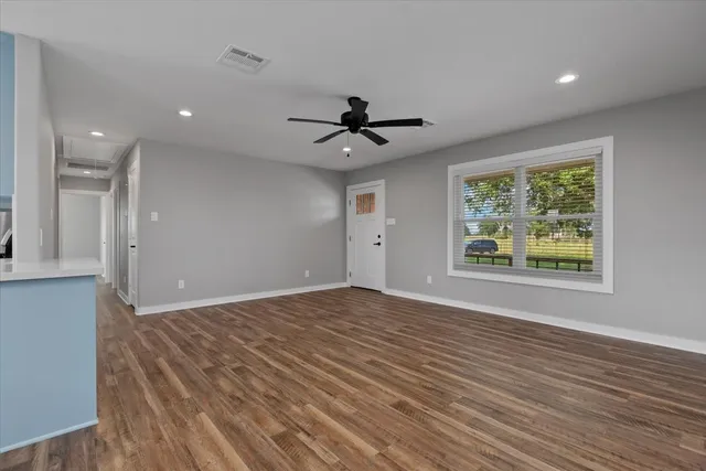 $2,500 | 28792 Waller Gladish Road, Waller, TX 77484