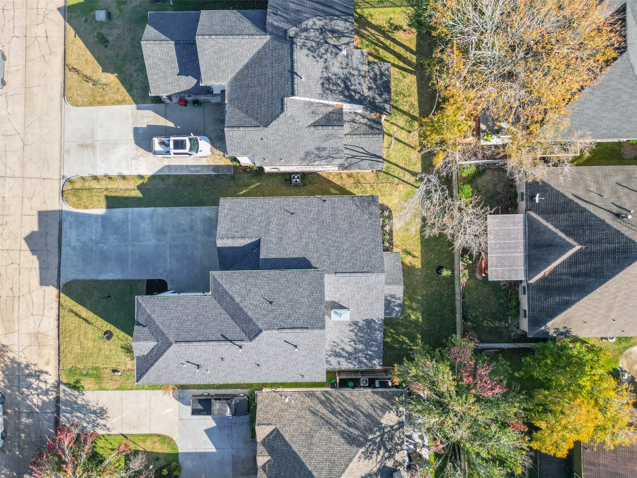 75 Wick Willow Road Montgomery, TX 77356 - Photo 41 of 46 an aerial view of a house with a garden