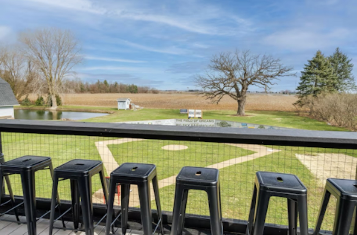 9439 Corneils Road Bristol, IL 60512 - Photo 19 of 44 a view of an outdoor seating area