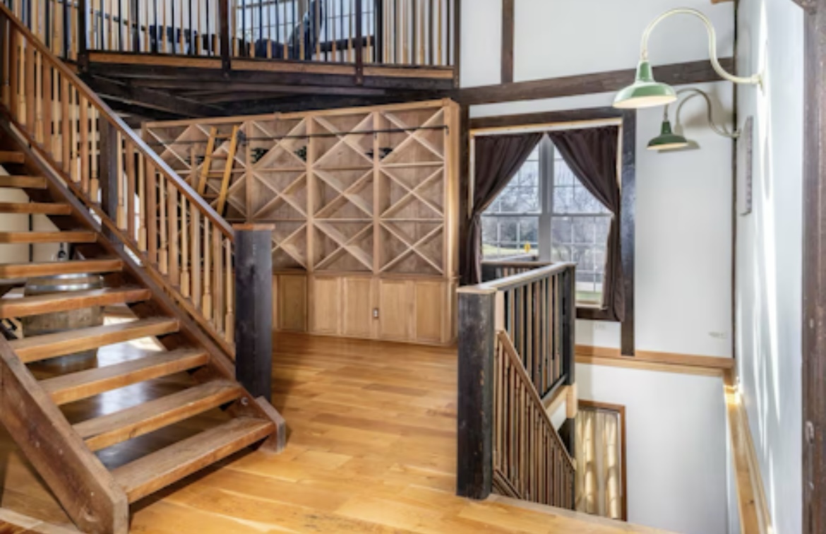 9439 Corneils Road Bristol, IL 60512 - Photo 8 of 44 a view of entryway and hall with wooden floor