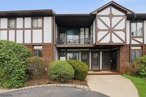 $349,000 | 76 Farm Road, Unit A, Hillsborough, NJ 08844