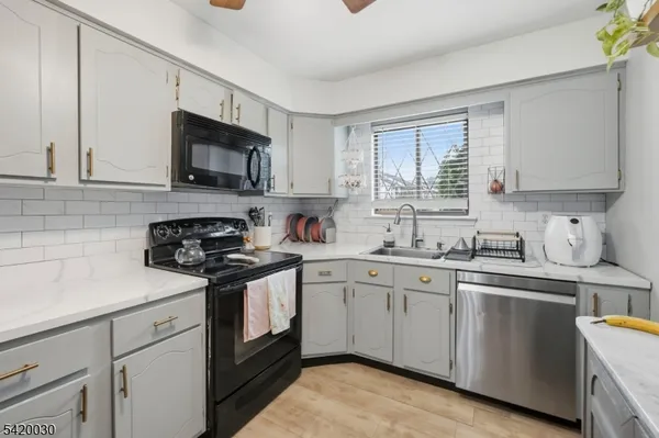 $349,000 | 76 Farm Road, Unit A, Hillsborough, NJ 08844