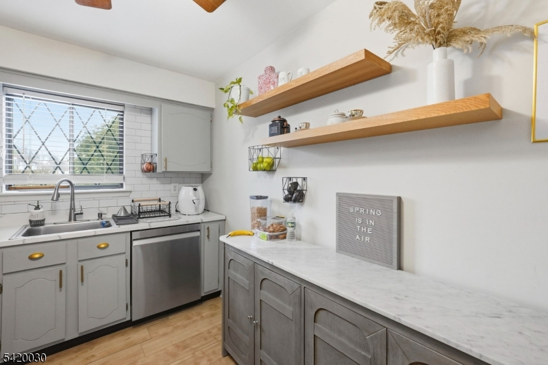 76 Farm Road, Unit A Hillsborough, NJ 08844 - Photo 15 of 35