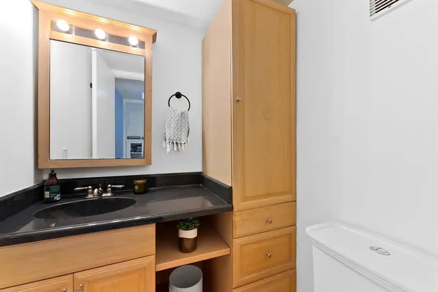 $449,000 | 656 Kensington Place, Unit 12B, Fort Lauderdale, FL 33305