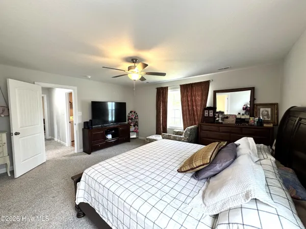 $2,450 | 1109 Carteret Mnr Drive, Jacksonville, NC 28546