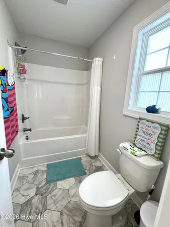$2,450 | 1109 Carteret Mnr Drive, Jacksonville, NC 28546