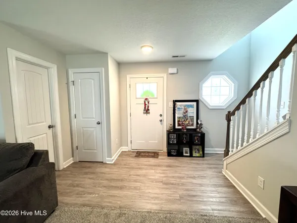 $2,450 | 1109 Carteret Mnr Drive, Jacksonville, NC 28546