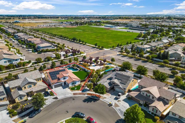 $1,049,000 | 1391 Crystal Drive, Lathrop, CA 95330