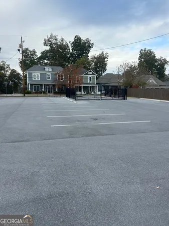 a view of house with a street