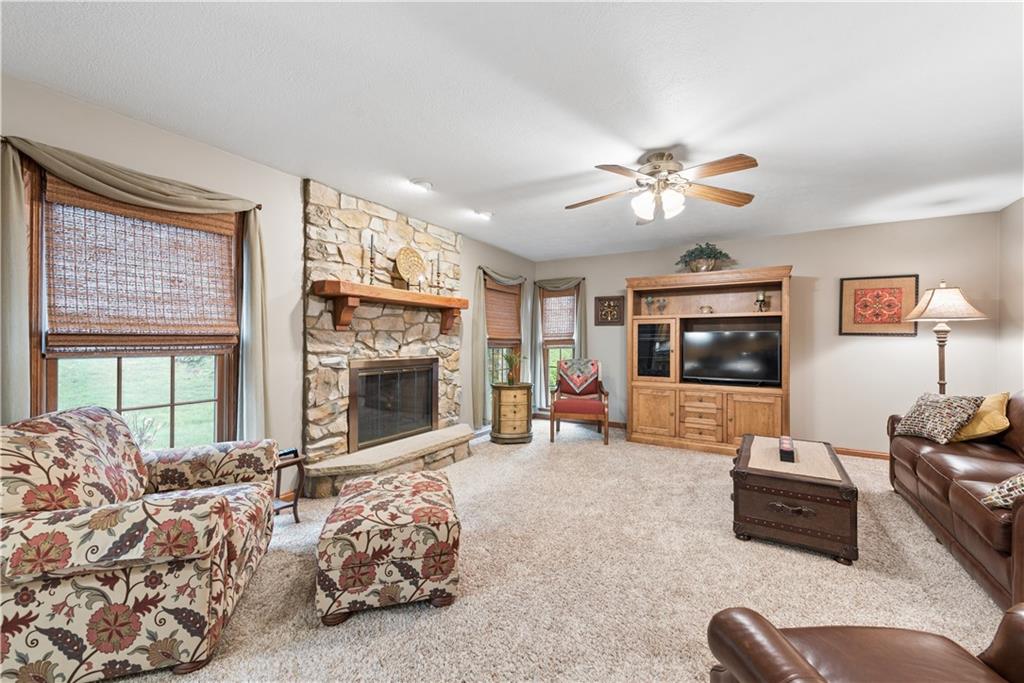3819 Hill Road Allison Park, PA 15101 - Photo 12 of 39
