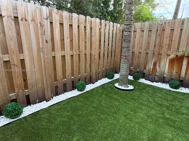 $3,699 | 211 Southwest 159th Terrace, Pembroke Pines, FL 33027