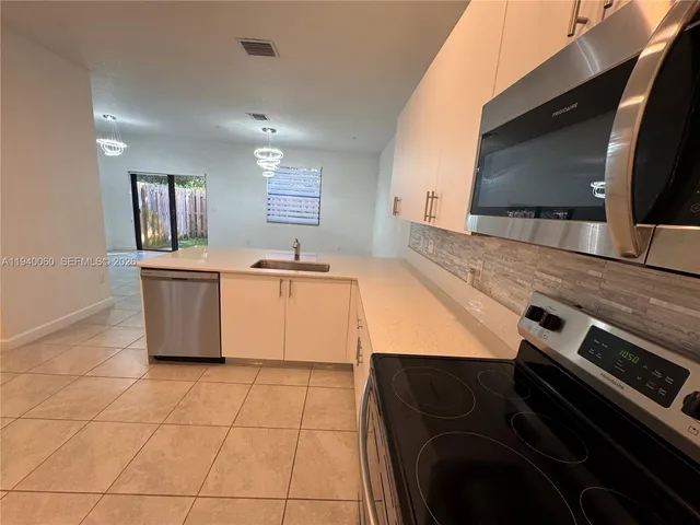 $3,699 | 211 Southwest 159th Terrace, Pembroke Pines, FL 33027