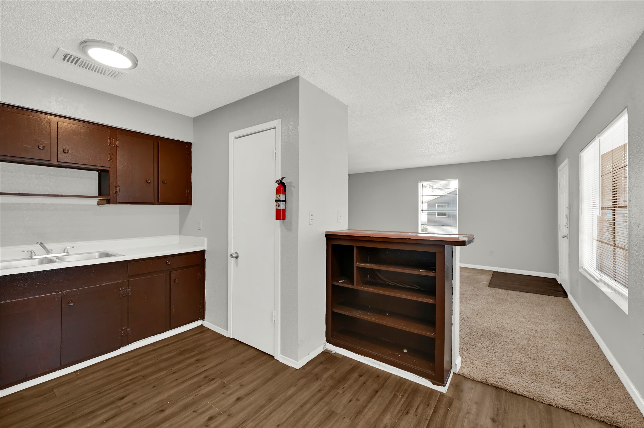 1711 Wichita Street, Unit 14 Houston, TX 77004 - Photo 2 of 20