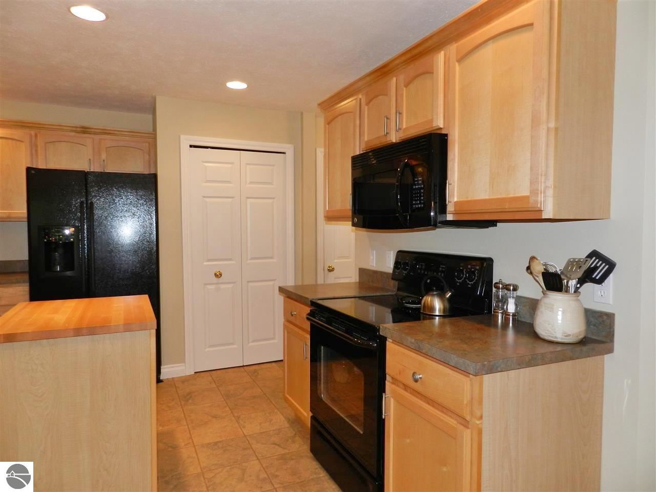 5063 Timber Ridge Drive Kingsley, MI 49649 - Photo 34 of 53 1787998-33.JPG