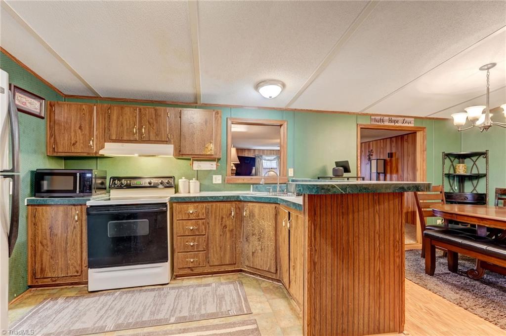 399 Ashland Road Ruffin, NC 27326 - Photo 10 of 26