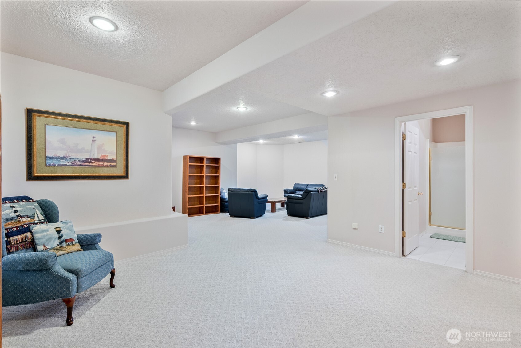 214 St James Court Longview, WA 98632 - Photo 23 of 40 a view of a livingroom with furniture and a couch