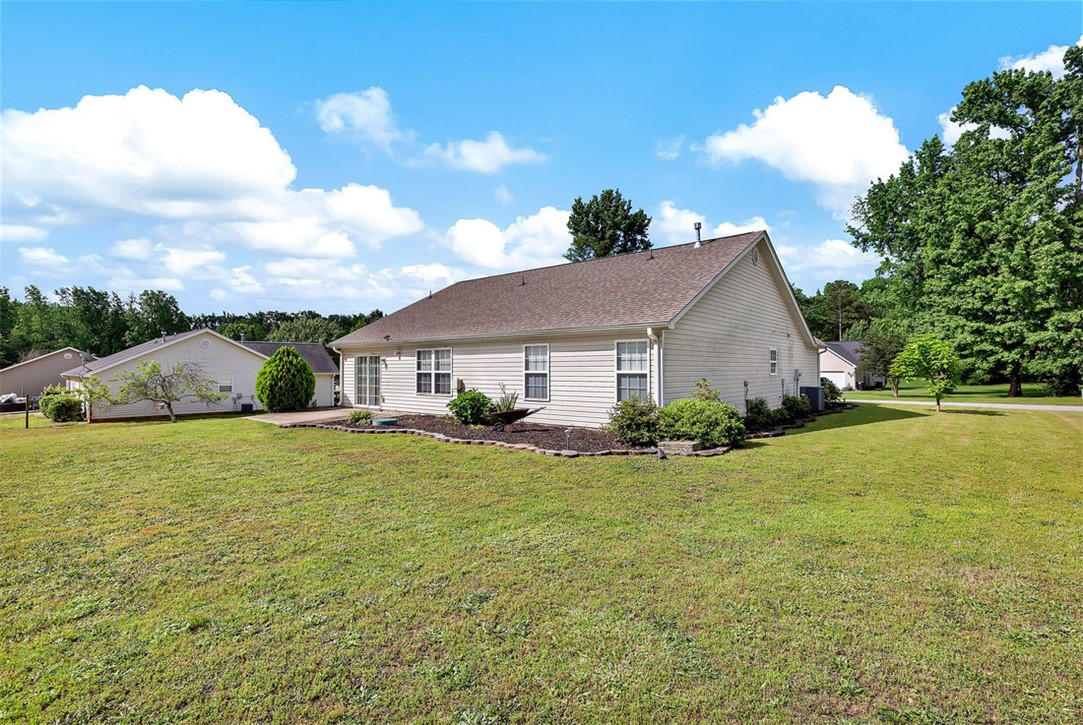 123 Stevens Court Pelzer, SC 29669 - Photo 28 of 31